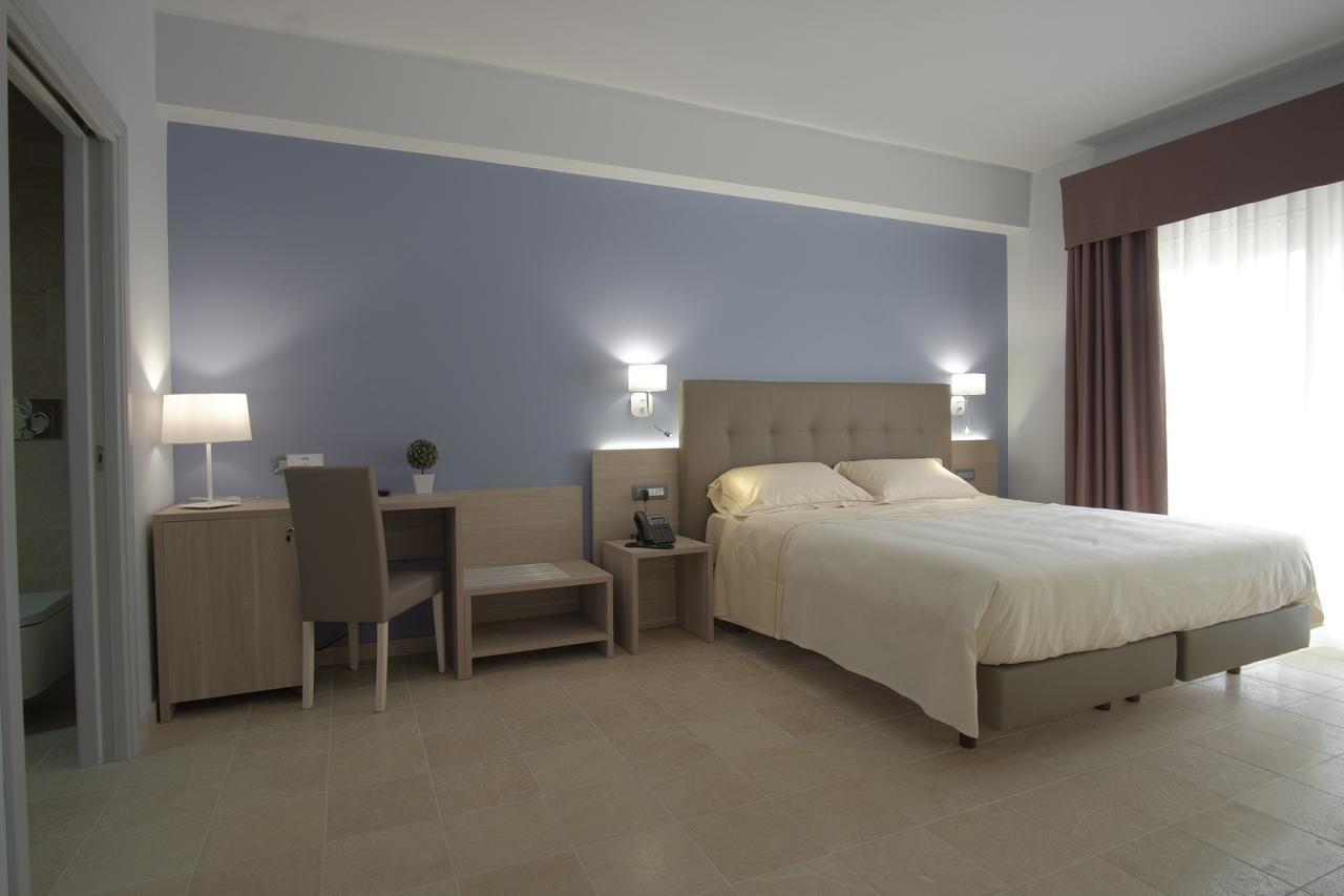 Netum Hotel Noto Exterior photo